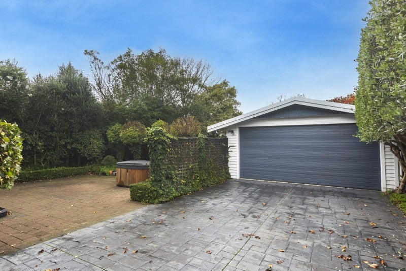 36 Leinster Road, Merivale, Christchurch - Carousel 24