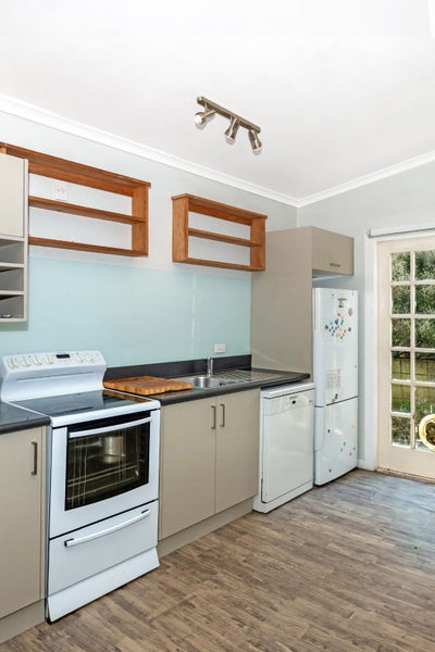 11 Wellington Street, Te Hapara, Gisborne - Carousel 25