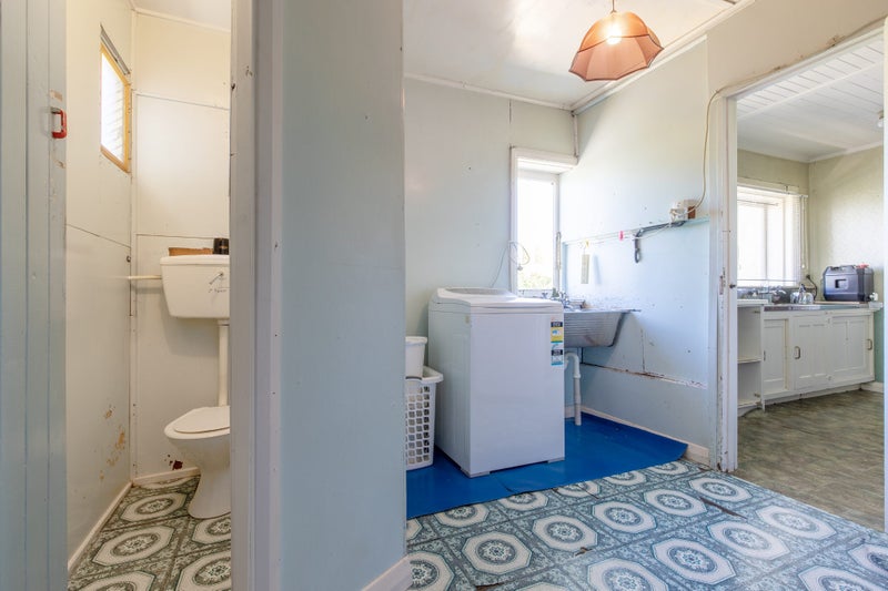 1 Windsor Street, Dannevirke, Dannevirke - Carousel 14