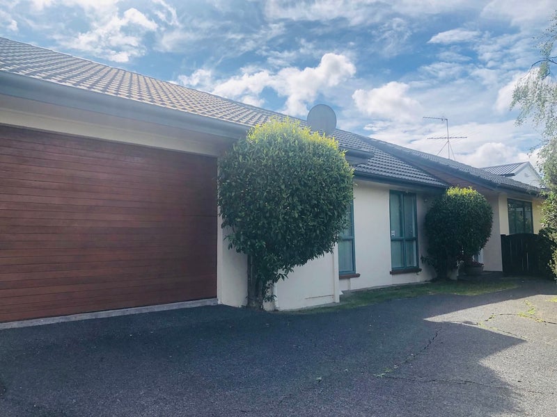 12 Wentworth Park, Albany, Auckland - Carousel 1