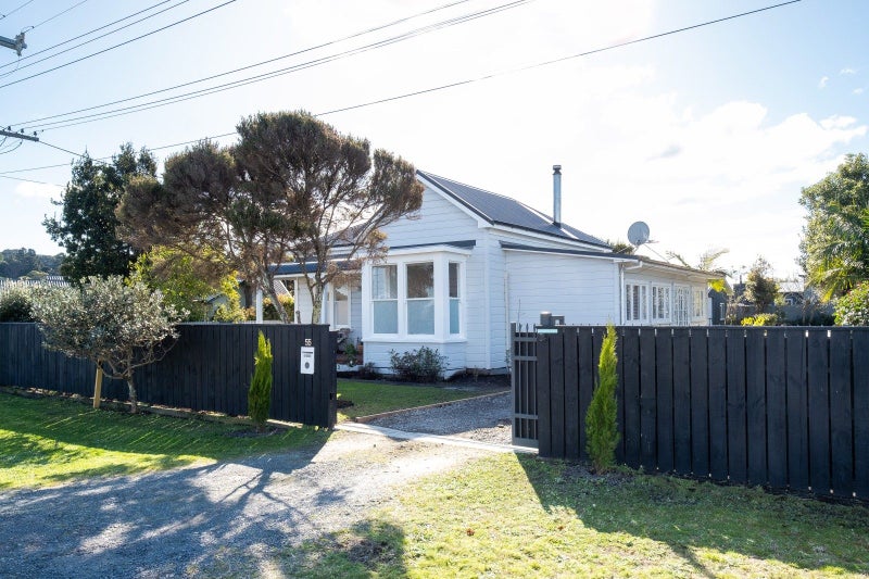 55 Franklin Road, Bay View, Napier - Carousel 1