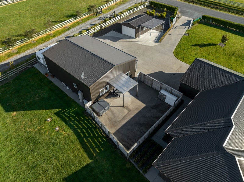 10 Betty May Drive, Pyes Pa, Tauranga - Carousel 50