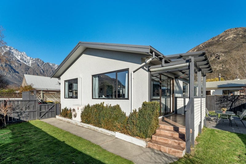 23A KAWARAU PL, FRANKTON, QUEENSTOWN - Carousel 2