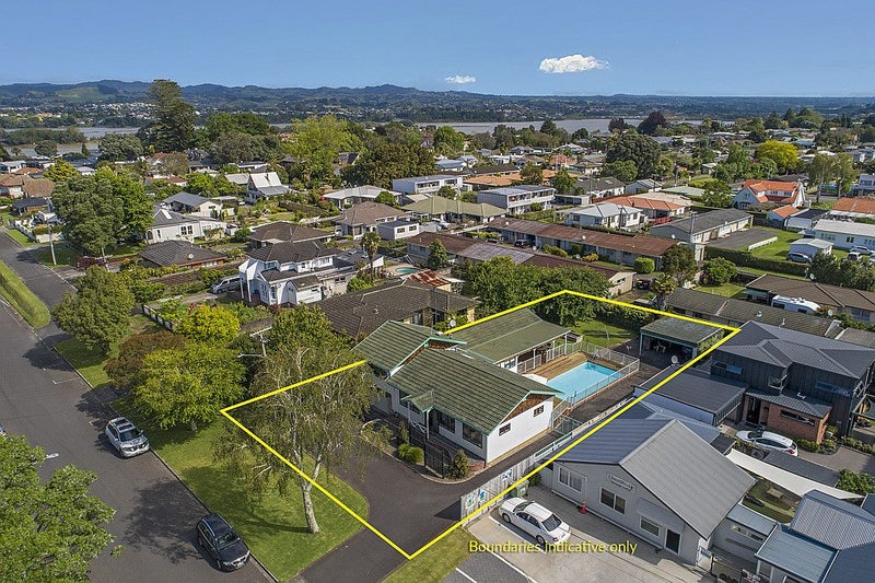 72 Thirteenth Avenue, Tauranga South, Tauranga - Carousel 1