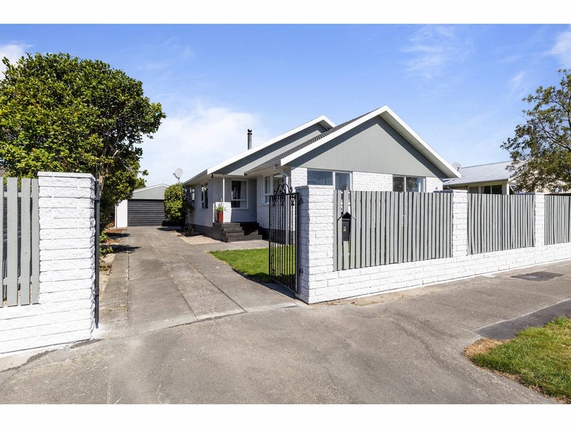 3 Tralee Place, Bishopdale, Christchurch - Carousel 1