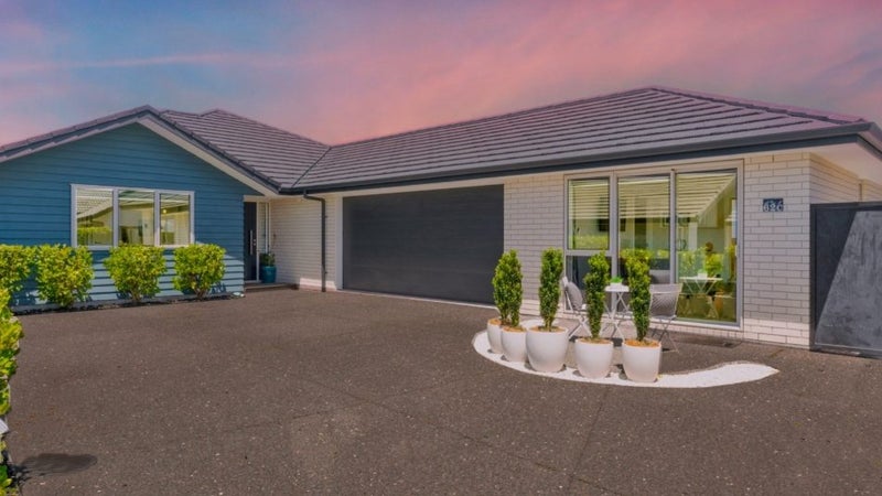 62C The Boulevard, Papamoa Beach, Papamoa - Carousel 1