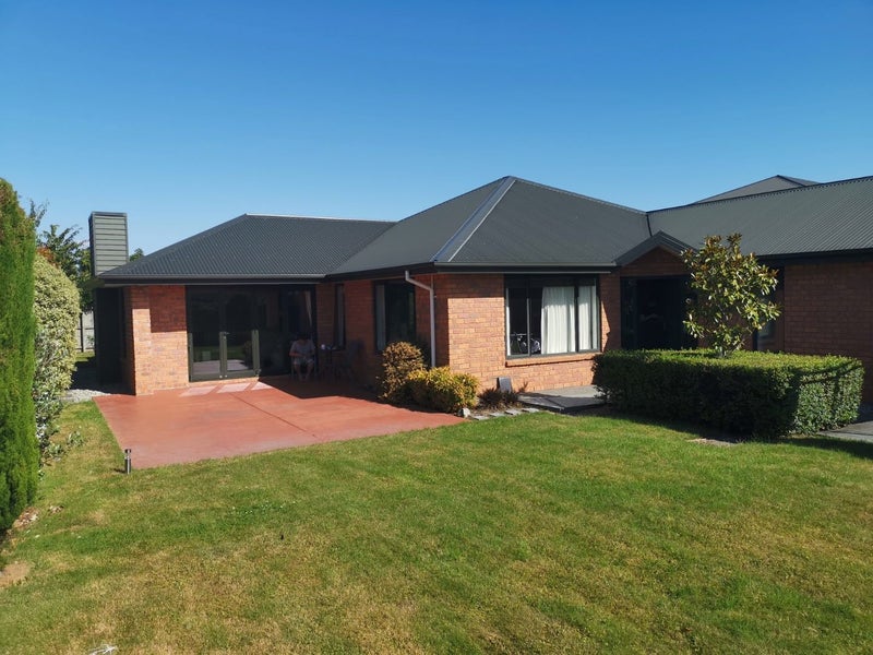 53 Kinsella Crescent, Aidanfield, Christchurch - Carousel 1