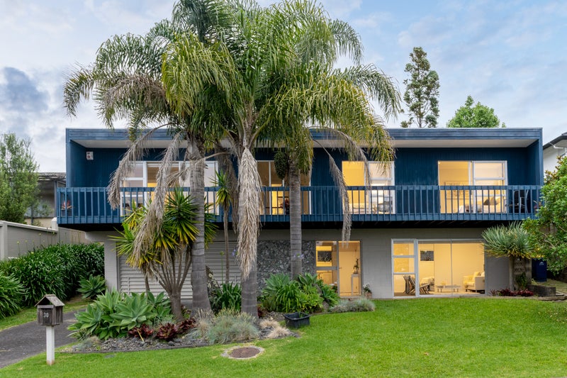 30 Amante Crescent, Mairangi Bay, Auckland - Carousel 1