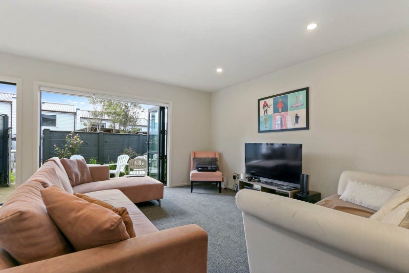 57/3 Burton Street, Grafton, Auckland - Carousel 2