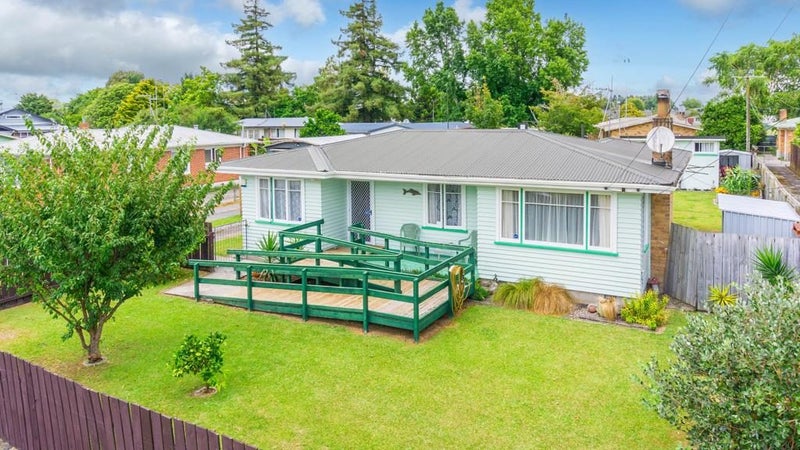 64 Mardon Road, Enderley, Hamilton - Carousel 1