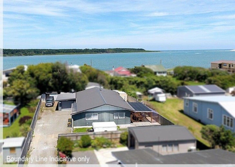 16A Shortt Street, Foxton Beach, Foxton - Carousel 2