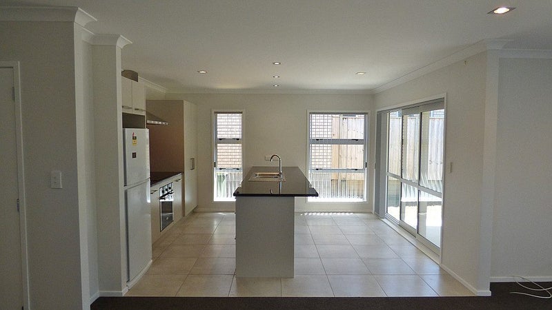 89 Maylee Crescent, Gulf Harbour, Whangaparaoa - Carousel 2