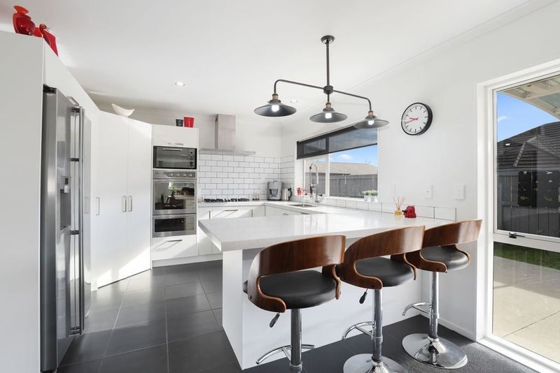 4 Vermont Court, Huntington, Hamilton - Carousel 2