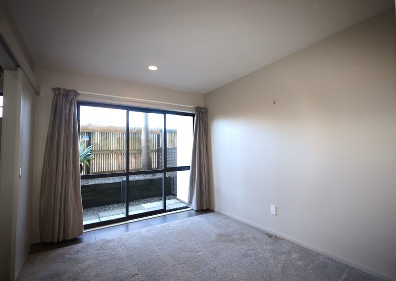 14/346 Oceanbeach Road, Mount Maunganui, Mount Maunganui - Carousel 2