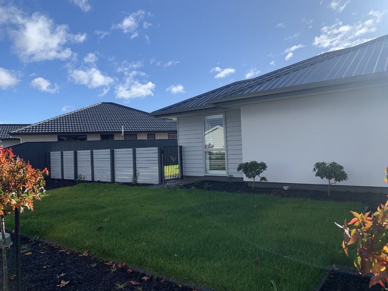 6 Midlane Crescent, Appleby, Richmond - Carousel 8