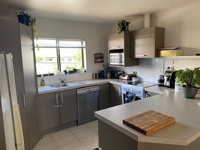 14 Charlise Place, Onerahi, Whangarei - Carousel 2