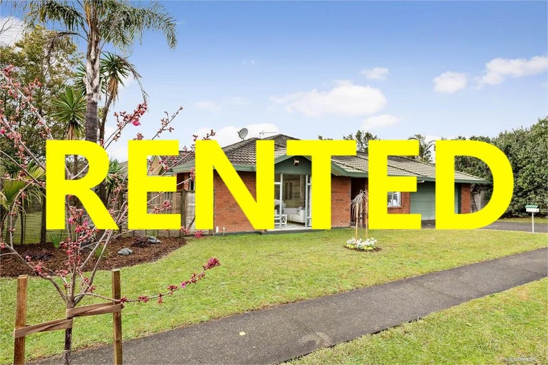 37 Te Wharau Drive, Greenhithe, Auckland - Carousel 1