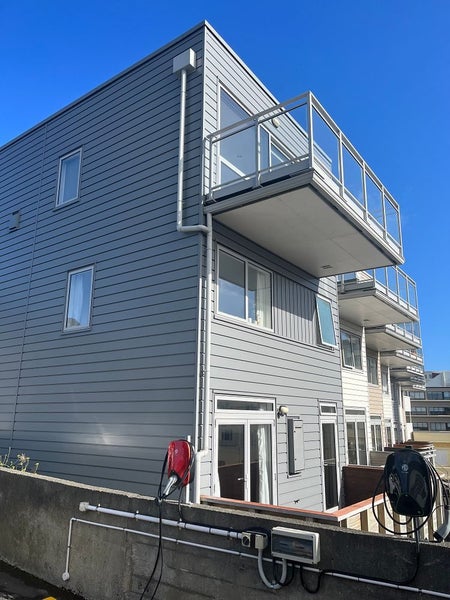 9/15 Roxburgh Street, Mount Victoria, Wellington - Carousel 1