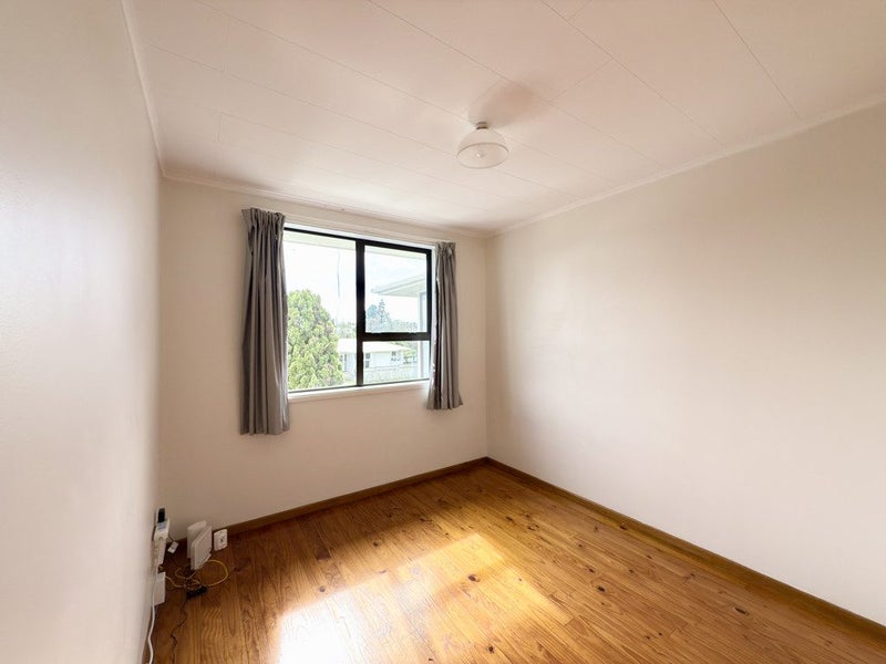 9 Ennis Avenue, Pakuranga Heights, Auckland - Carousel 9