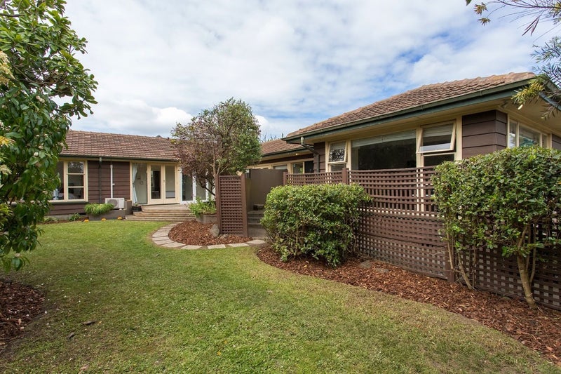 1/178 Waimairi Road, Ilam, Christchurch - Carousel 1