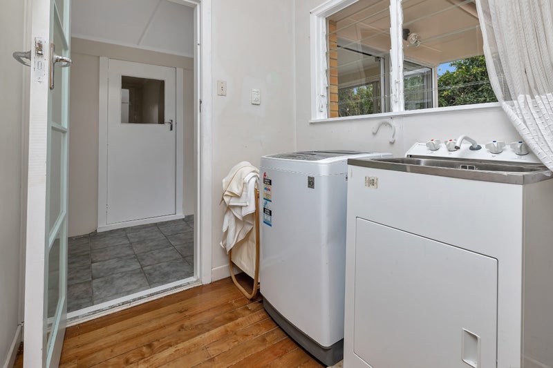 17 Hoey Street, Kamo, Whangarei - Carousel 20