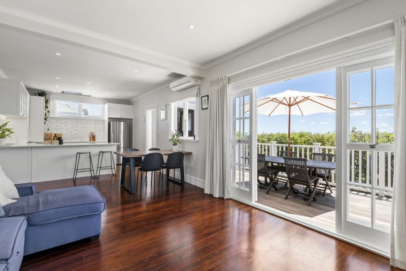 117 Mokoia Road, Birkenhead, Auckland - Carousel 2