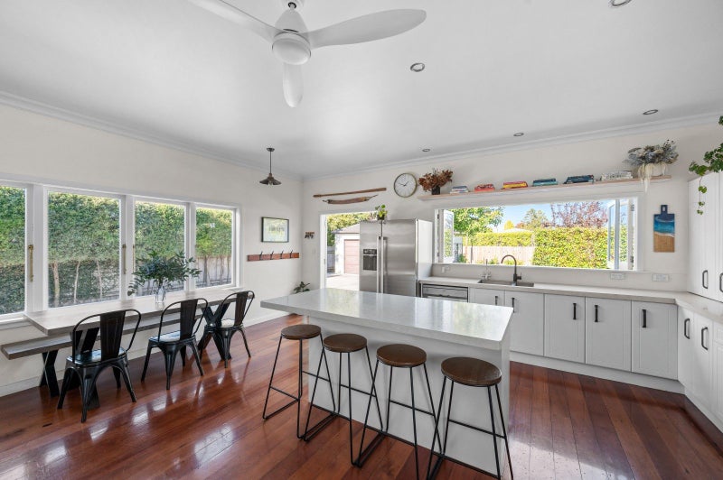 514 Pepper Street, Saint Leonards, Hastings - Carousel 22