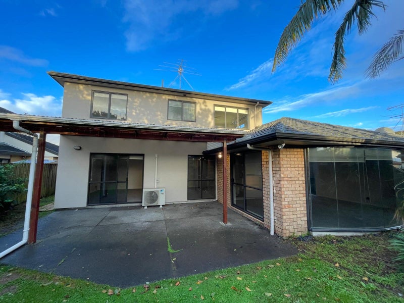 17 Erne Crescent, East Tamaki, Auckland - Carousel 17