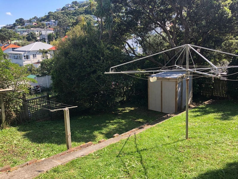 10 Hohiria Road, Hataitai, Wellington - Carousel 11