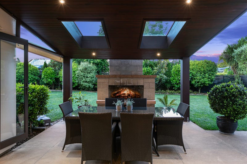 2 Birchwood Grove, Greenhithe, Auckland - Carousel 2