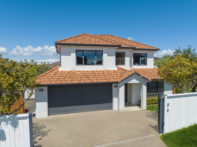 73 Mount Taylor Drive, Glendowie, Auckland - Carousel 1