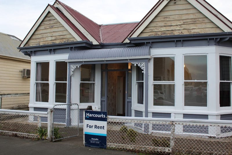 31 Burns Street, South Dunedin, Dunedin - Carousel 1