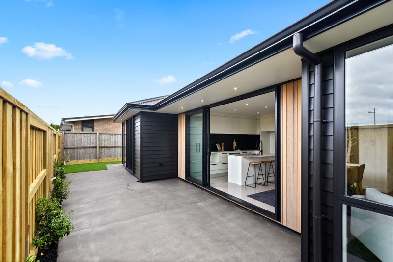 20 Whakapono Avenue, Baverstock, Hamilton - Carousel 2