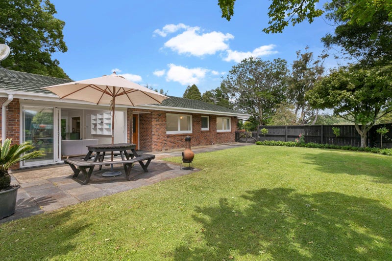 49 Scenic Drive, Hillpark, Auckland - Carousel 2