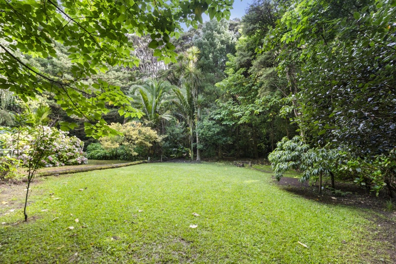 56 Sylvan Valley Avenue, Titirangi, Auckland - Carousel 2