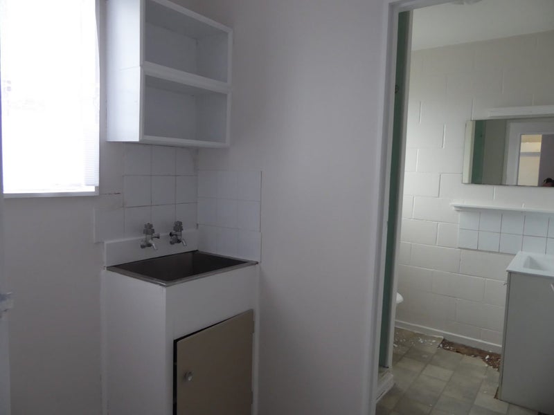 9/91 PHARAZYN ST, ALICETOWN, LOWER HUTT - Carousel 2