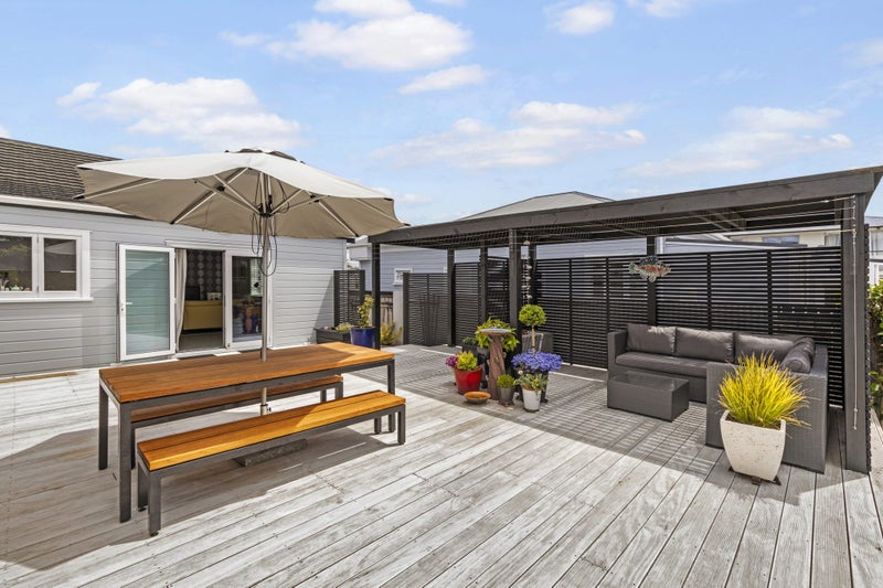 7 Manchester Street, Petone, Lower Hutt - Carousel 2