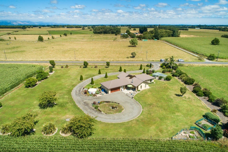 1078 Roberts Line, Bunnythorpe, Palmerston North - Carousel 2