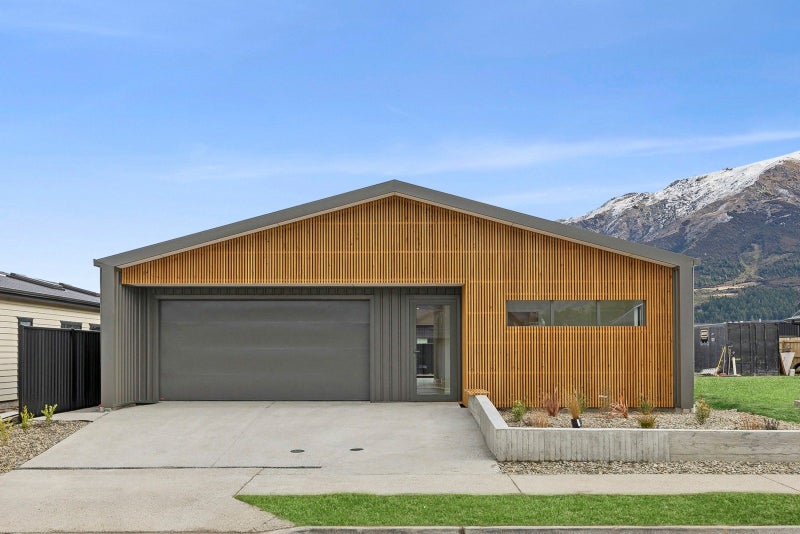 6 Waddell Street, LAKE HAWEA - Carousel 1