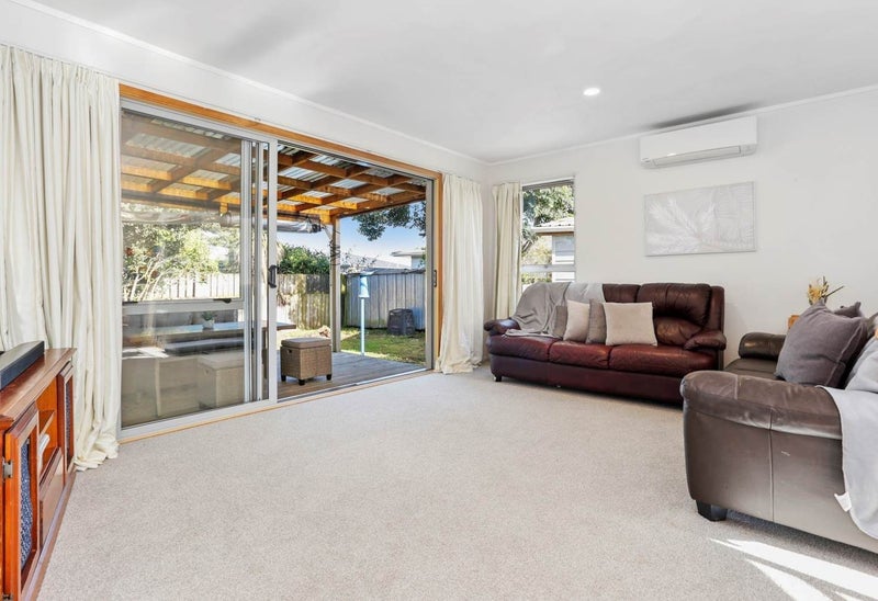 6 Primrose Place, Manurewa, Auckland - Carousel 2