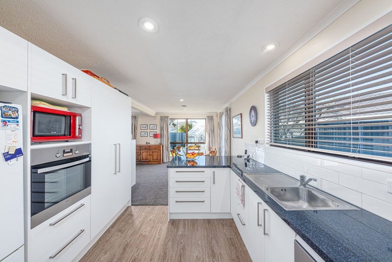 156 Sawyers Arms Road, Northcote, Christchurch - Carousel 2