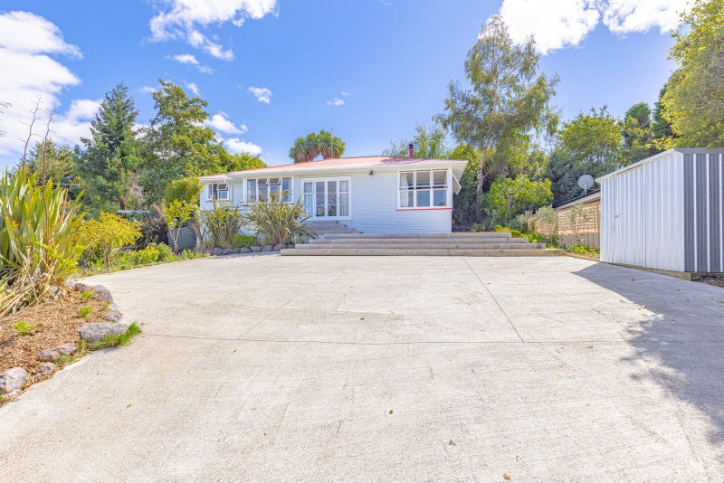 18 Willow Lane, Ohakune - Carousel 2