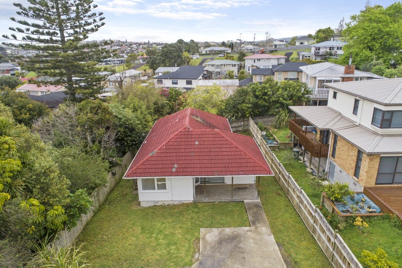 15A Peter Mulgrew Street, New Windsor, Auckland - Carousel 2