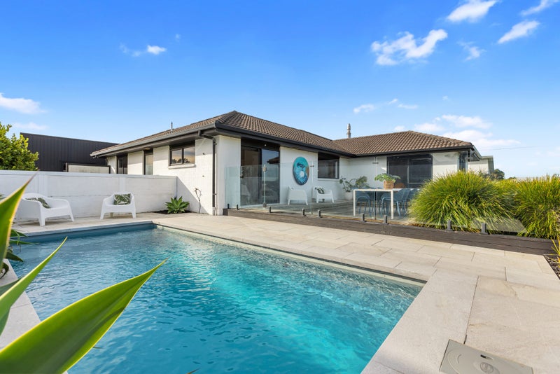 136 Wairakei Avenue, Papamoa Beach, Papamoa - Carousel 2