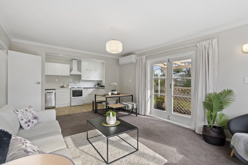 19 Anthony Grove, Paraparaumu Beach, Paraparaumu - Carousel 1