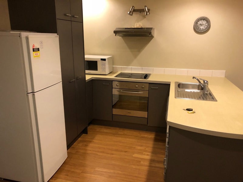 6/6 Porters Avenue, Eden Terrace, Auckland - Carousel 2