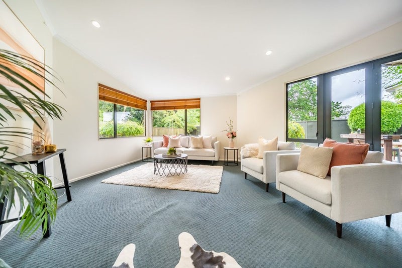 9 Balgownie Grove, Naenae, Lower Hutt - Carousel 2