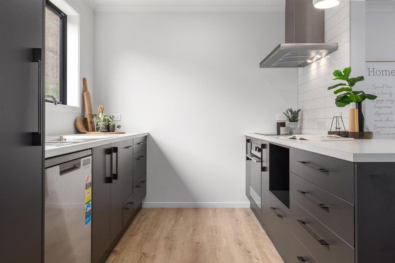 27 Oakum Road, Whitby, Porirua - Carousel 2