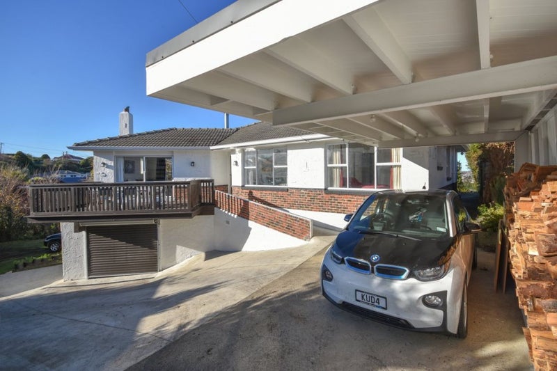 61 Mornington Road, Balaclava, Dunedin - Carousel 1