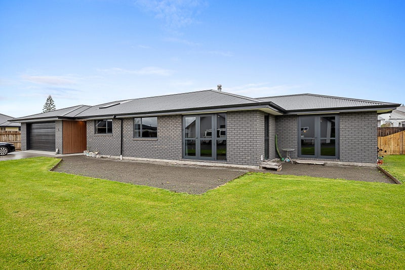 5 Gibbons Place, Grovetown, Blenheim - Carousel 2